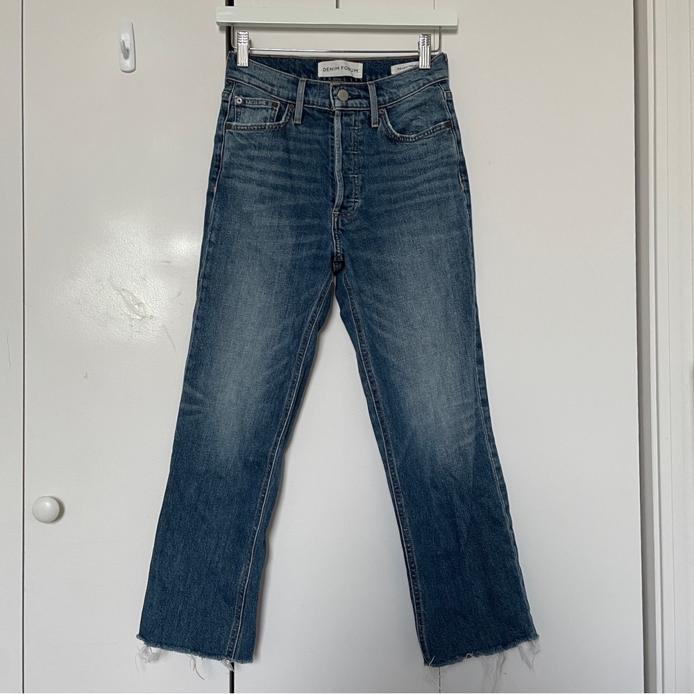Denim forum cropped straight leg jeans